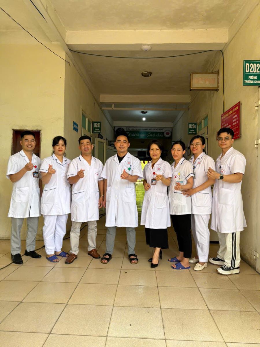 Trung tâm Y tế Kim Động tổ chức các hoạt động chào mừng ngày Quốc tế Điều dưỡng